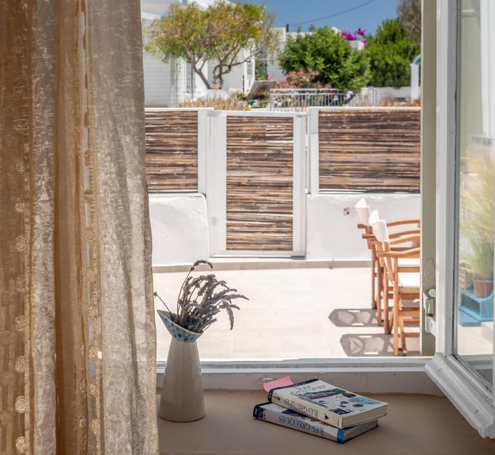 Plakes Sea View Apartment Plaka (Milos) Exterior photo